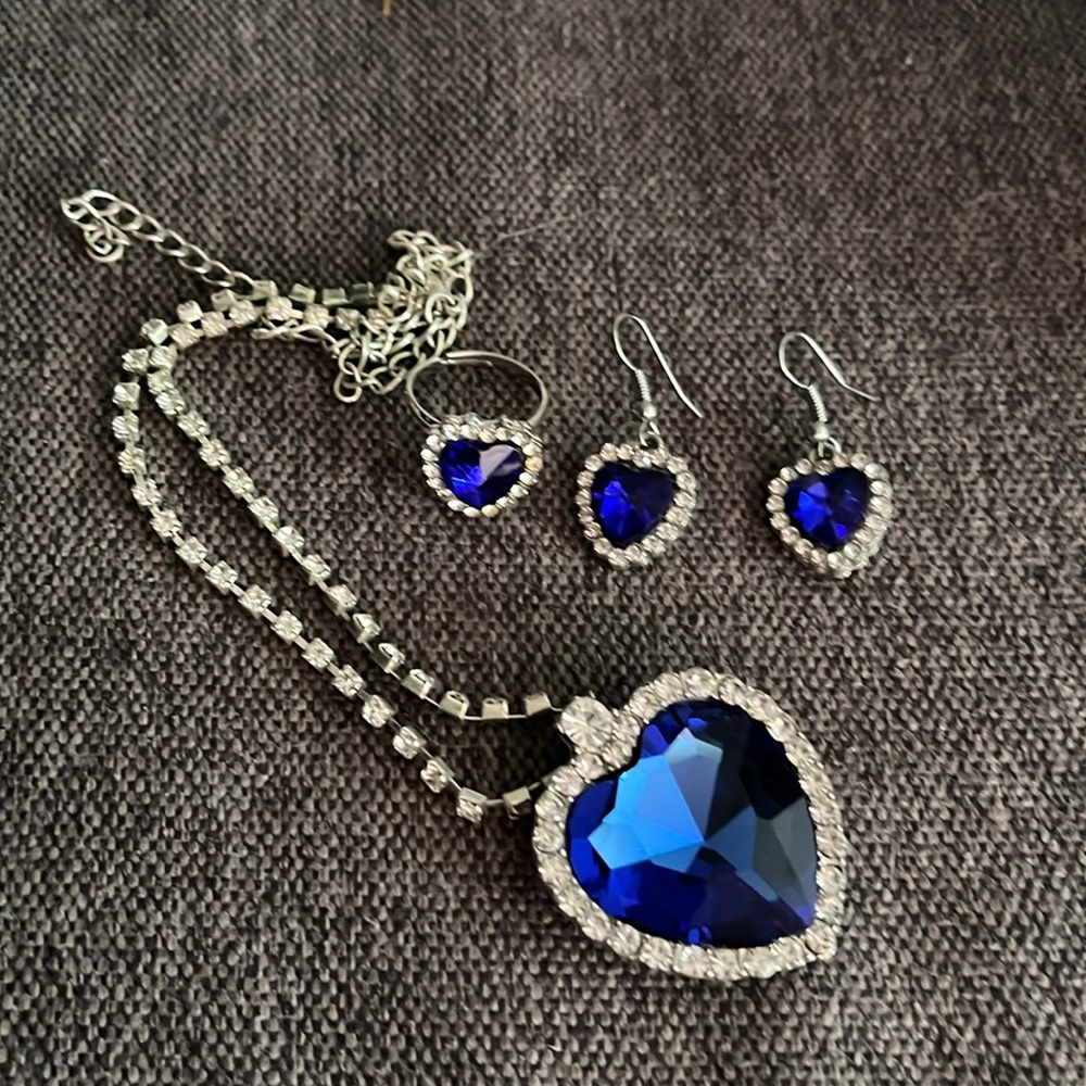 Heart of the Ocean Jewelry Set